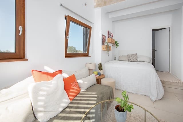 5 soveværelse Finca/Landehus til salg i Llucmajor med swimmingpool garage - € 2.200.000 (Ref: 9135097)