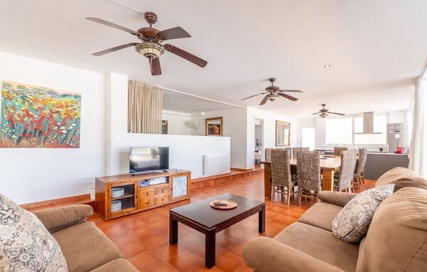 6 soverom Villa til salgs i Sa Torre (Llucmajor), Llucmajor med svømmebasseng garasje - € 1 500 000 (Ref: 9377991)