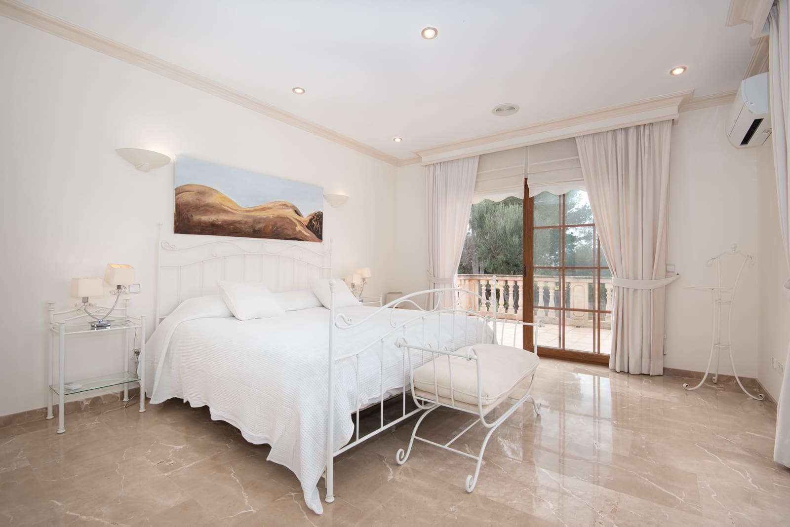 Finca/Casa Rural de 5 habitaciones en Llucmajor en venta con piscina garaje - 2.500.000 € (Ref: 9634915)