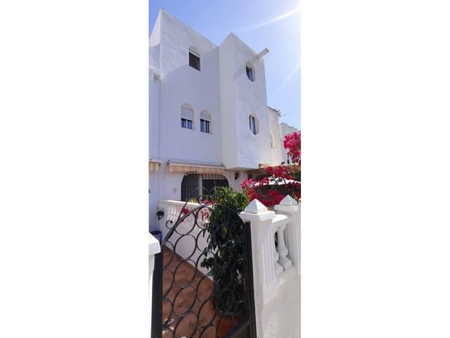 3 soveværelse Bungalow til salg i El Campello med swimmingpool - € 225.000 (Ref: 10010083)