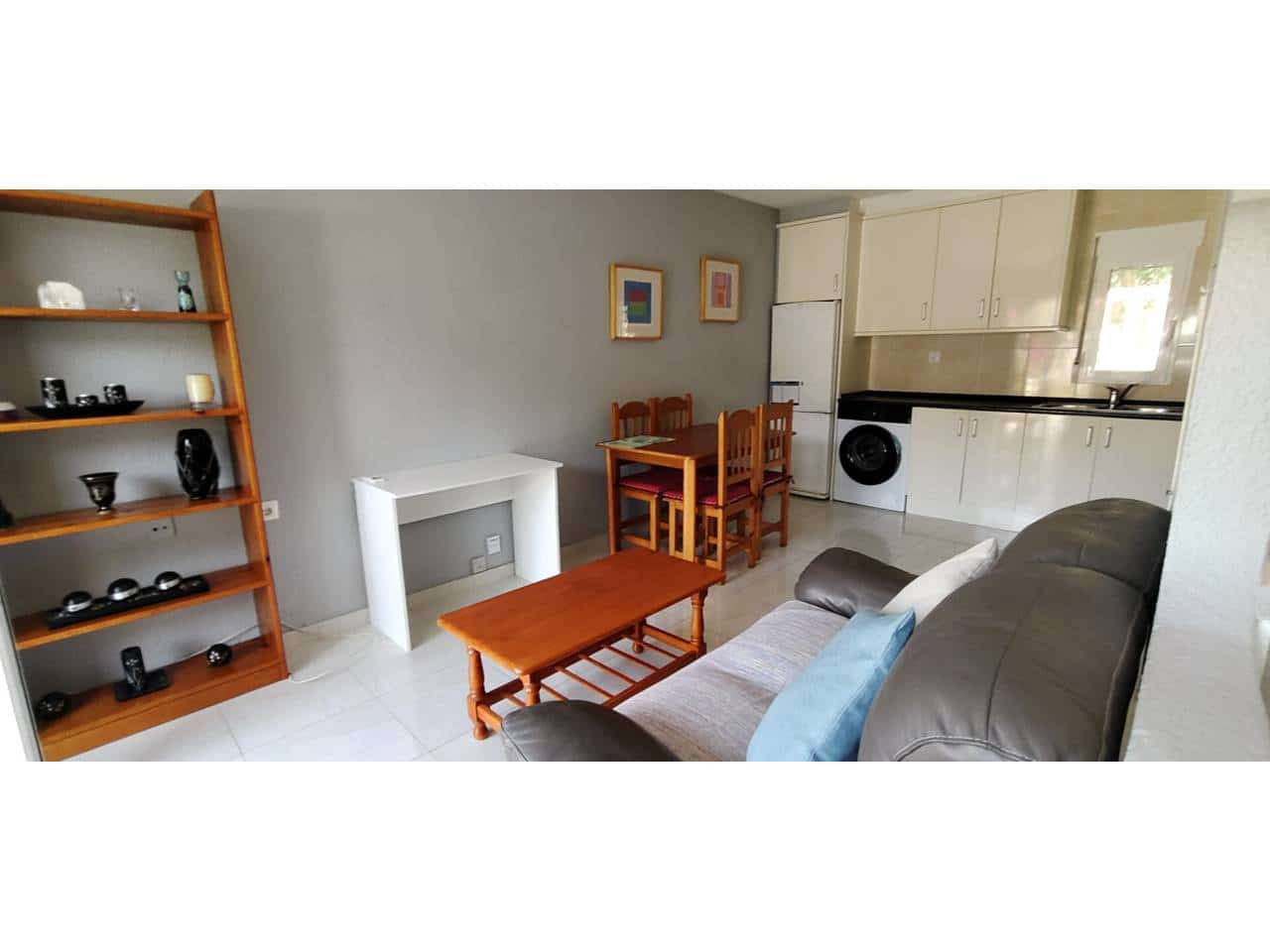 3 bedroom Bungalow for sale in El Campello with pool - € 225,000 (Ref: 10010083)