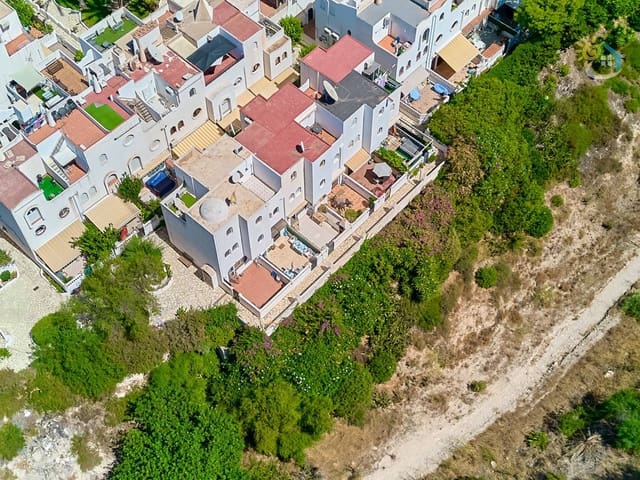3 sypialnia Bungalow na sprzedaż w El Campello z basenem - 225 000 € (Ref: 10010083)