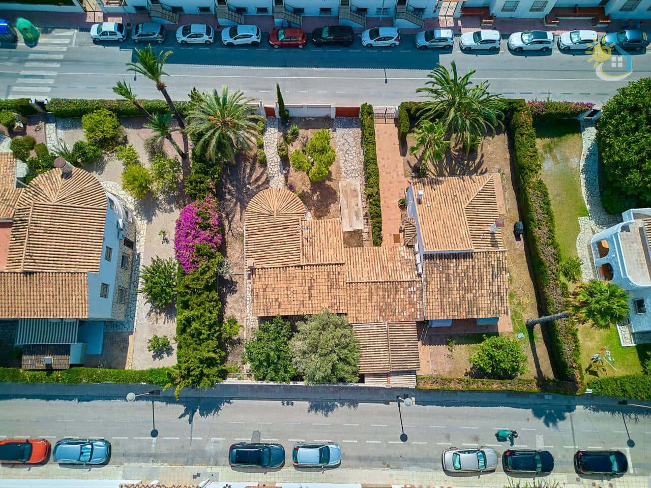 3 Zimmer Reihenhaus zu verkaufen in El Campello mit Garage - 449.950 € (Ref: 10019996)