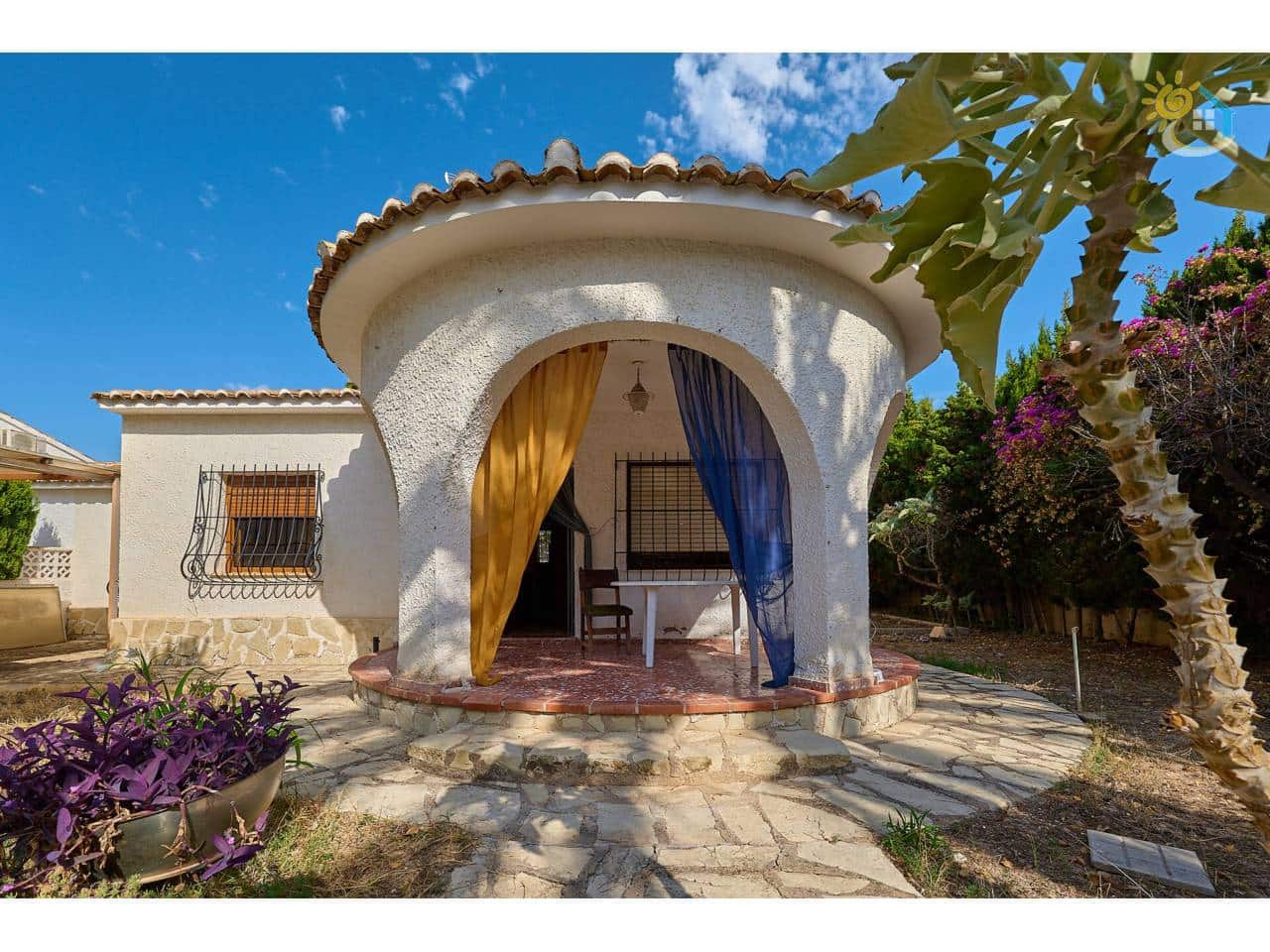 3 Zimmer Reihenhaus zu verkaufen in El Campello mit Garage - 449.950 € (Ref: 10019996)