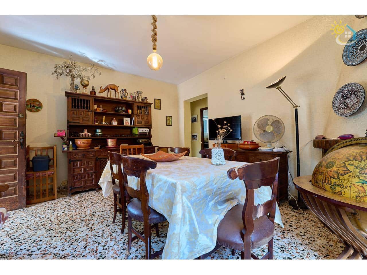3 Zimmer Reihenhaus zu verkaufen in El Campello mit Garage - 449.950 € (Ref: 10019996)