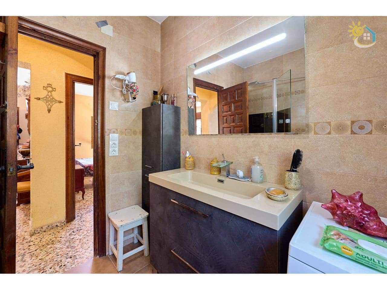3 Zimmer Reihenhaus zu verkaufen in El Campello mit Garage - 449.950 € (Ref: 10019996)
