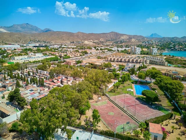 3 quarto Moradia em Banda para venda em El Campello com garagem - 449 950 € (Ref: 10019996)