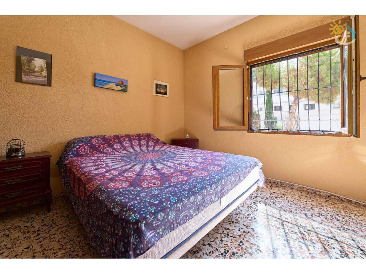 3 Zimmer Reihenhaus zu verkaufen in El Campello mit Garage - 449.950 € (Ref: 10019996)
