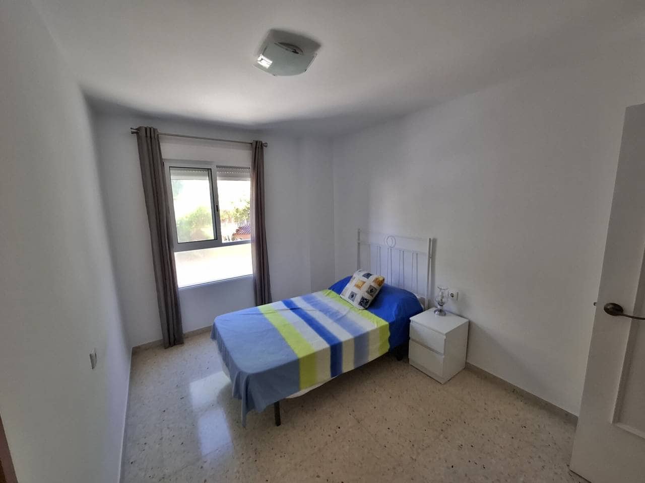 3 sypialnia Mieszkanie do wynajęcia w El Campello z garażem - 1 050 € (Ref: 10042420)
