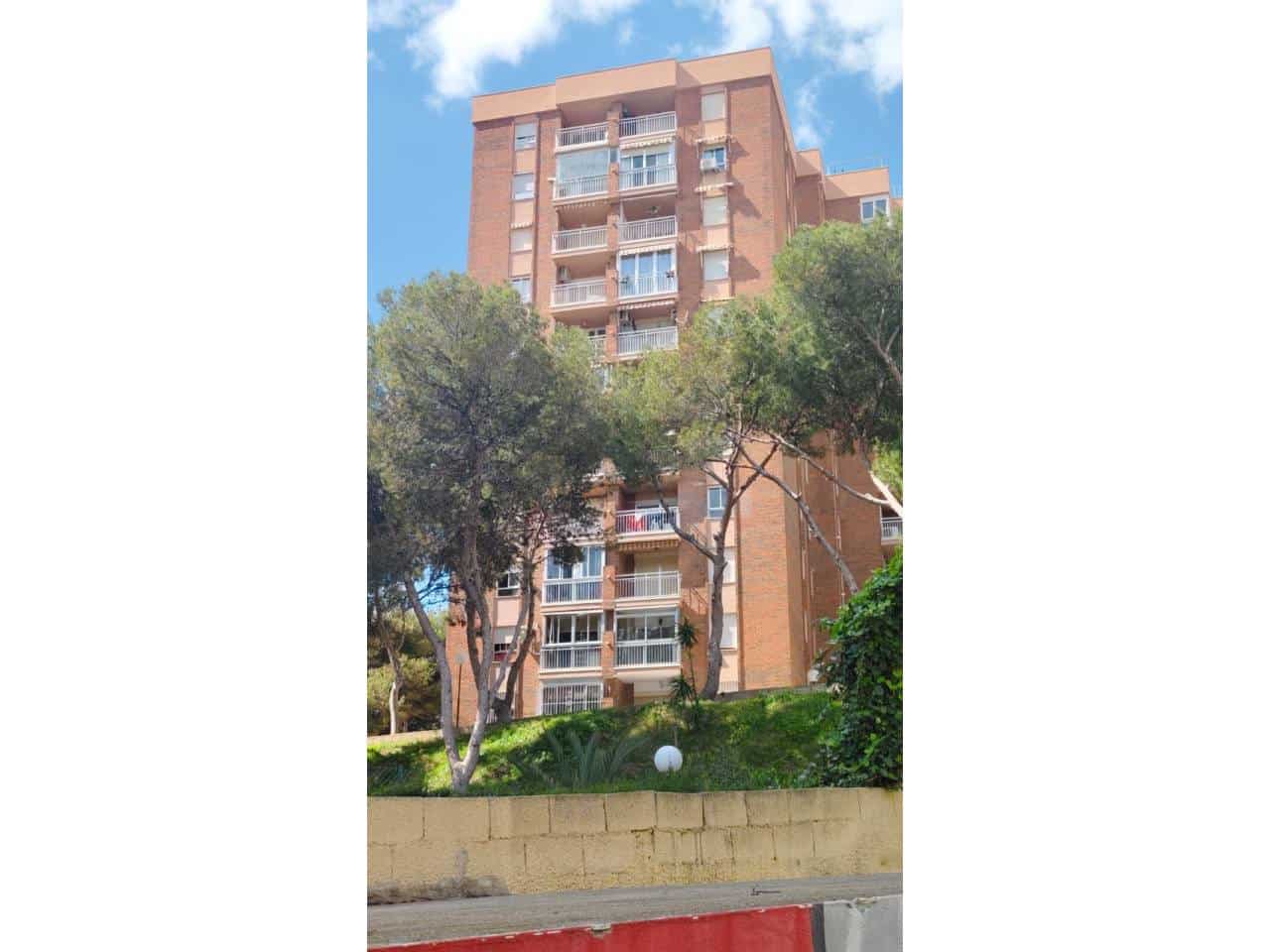 3 sypialnia Mieszkanie do wynajęcia w El Campello z garażem - 1 050 € (Ref: 10042420)