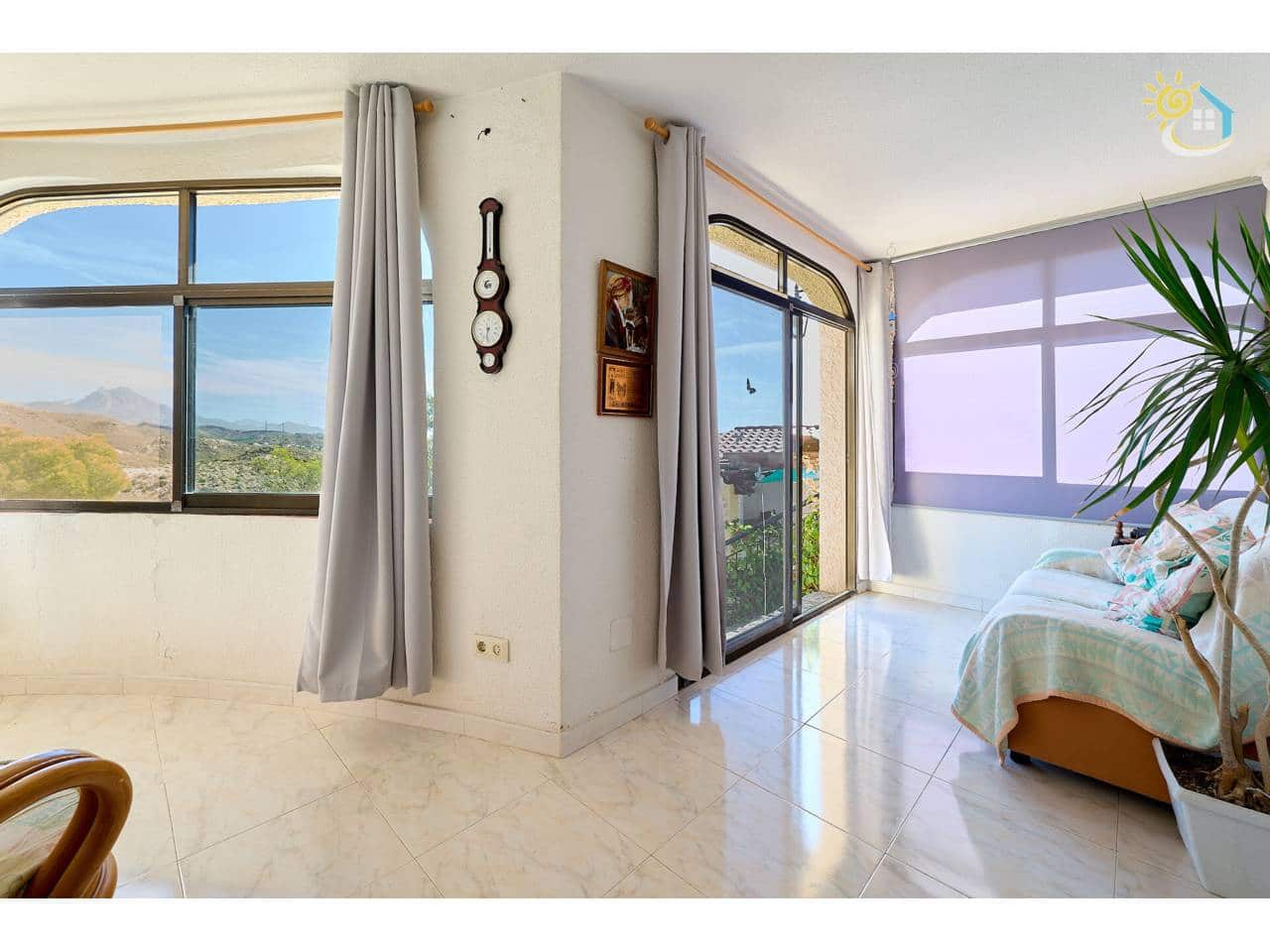 4 slaapkamer Villa te koop in El Campello met zwembad garage - € 650.000 (Ref: 10085341)