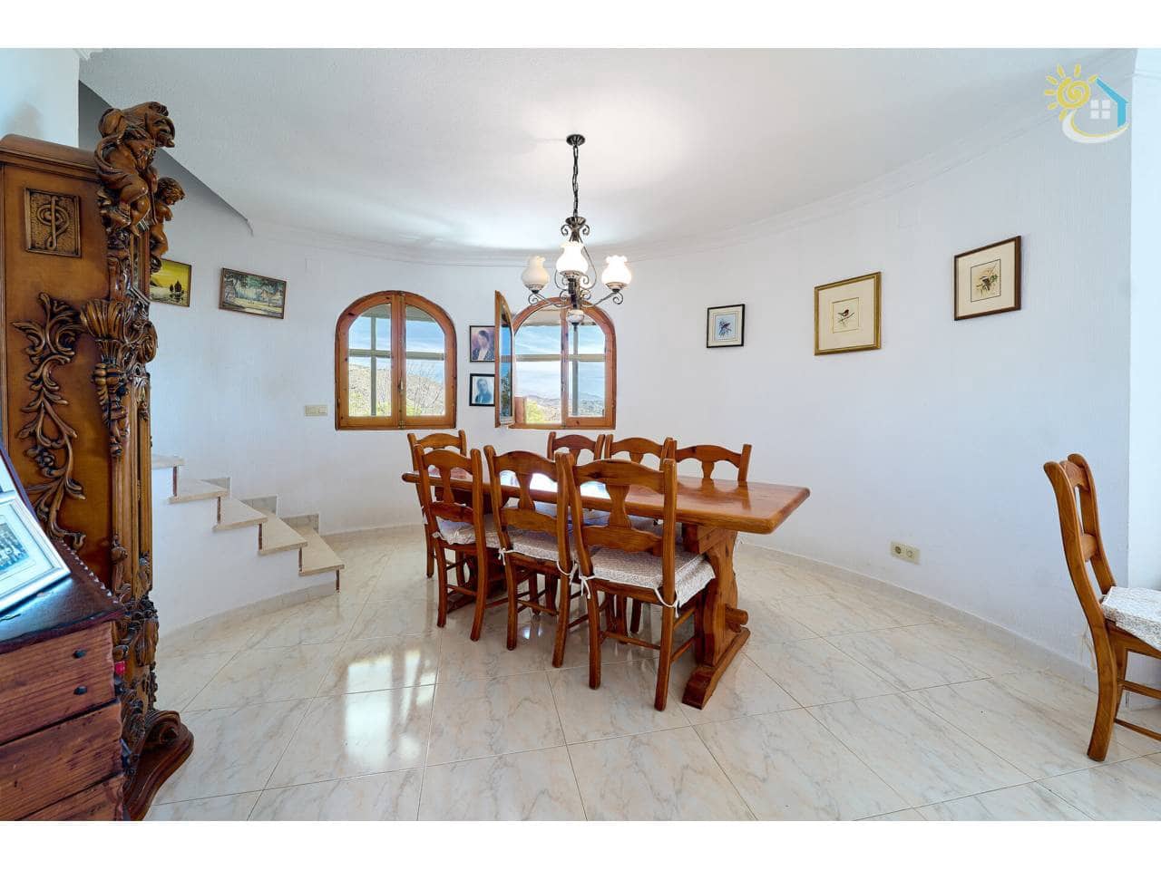 4 slaapkamer Villa te koop in El Campello met zwembad garage - € 650.000 (Ref: 10085341)