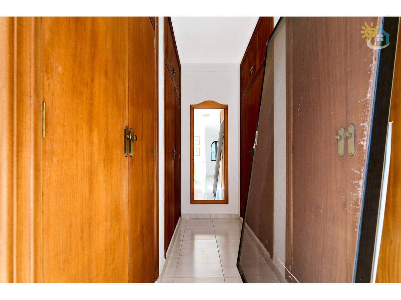 4 slaapkamer Villa te koop in El Campello met zwembad garage - € 650.000 (Ref: 10085341)