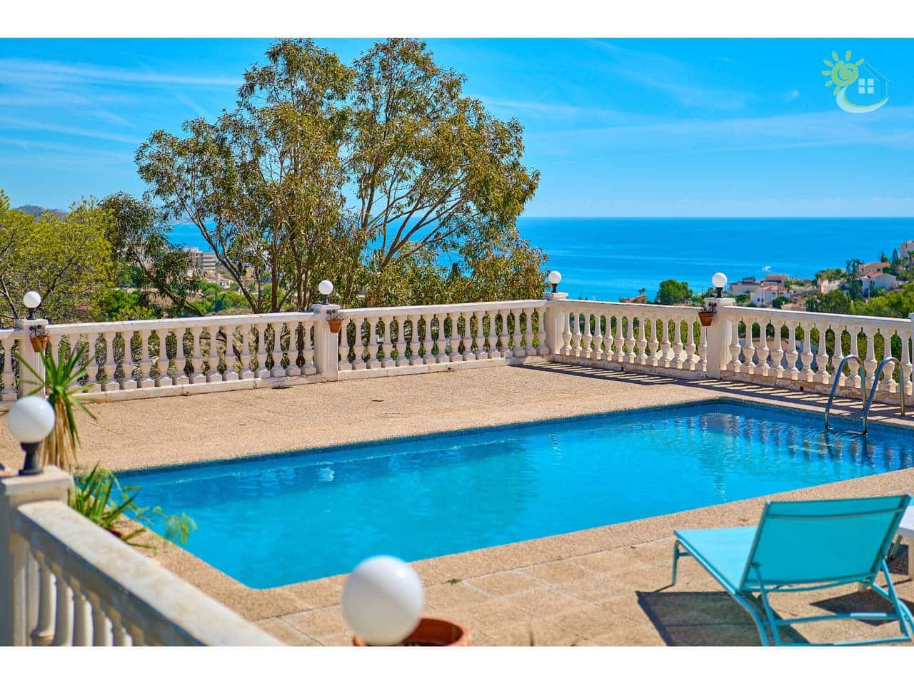 4 slaapkamer Villa te koop in El Campello met zwembad garage - € 650.000 (Ref: 10085341)