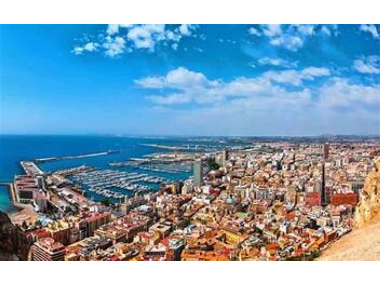 3 slaapkamer Flat te koop in Alicante stad - € 260.000 (Ref: 10123345)