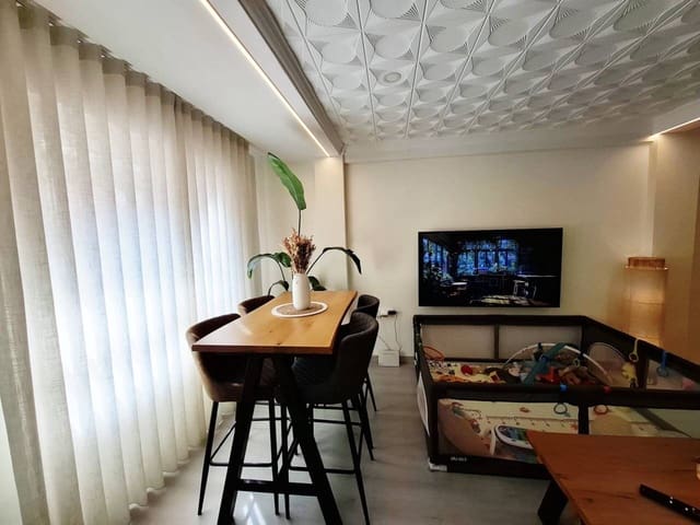 3 soveværelse Lejlighed til salg i Alicante by - € 260.000 (Ref: 10123345)