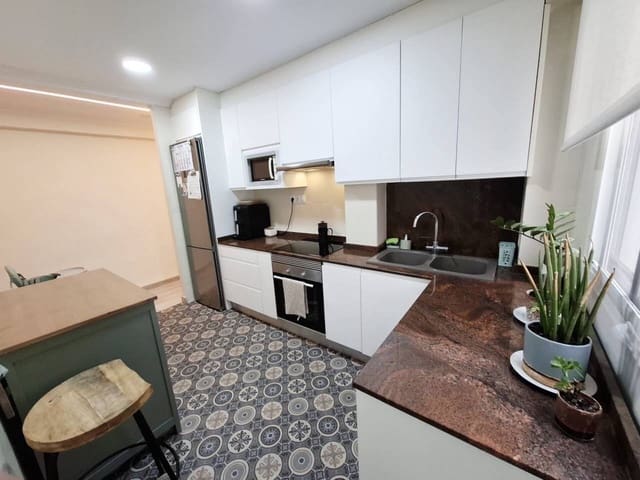 3 soveværelse Lejlighed til salg i Alicante by - € 260.000 (Ref: 10123345)