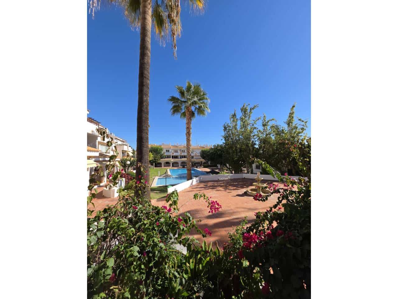 Apartamento de 2 habitaciones en El Campello en venta con piscina - 259.950 € (Ref: 10179762)