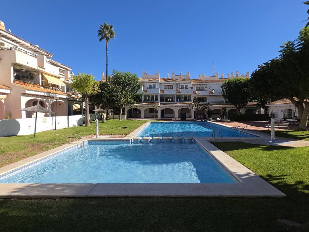 Apartamento de 2 habitaciones en El Campello en venta con piscina - 259.950 € (Ref: 10179762)