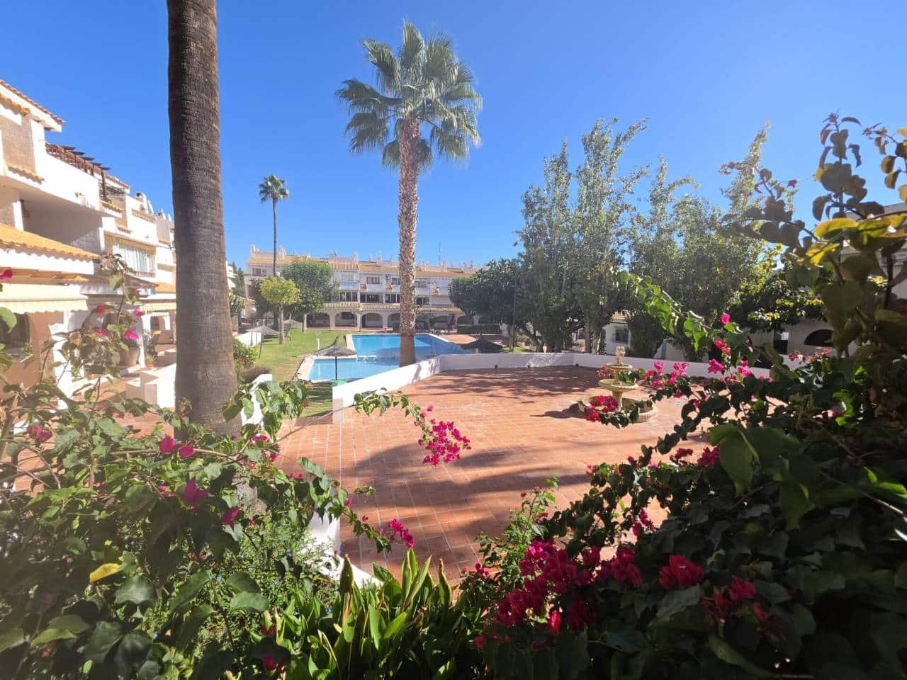 Apartamento de 2 habitaciones en El Campello en venta con piscina - 259.950 € (Ref: 10179762)