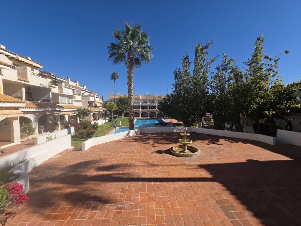 Apartamento de 2 habitaciones en El Campello en venta con piscina - 259.950 € (Ref: 10179762)