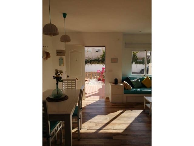 3 bedroom Townhouse for sale in El Campello with garage - € 269,000 (Ref: 7351451)