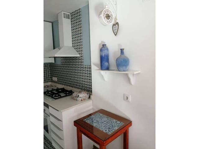 3 bedroom Townhouse for sale in El Campello with garage - € 269,000 (Ref: 7351451)