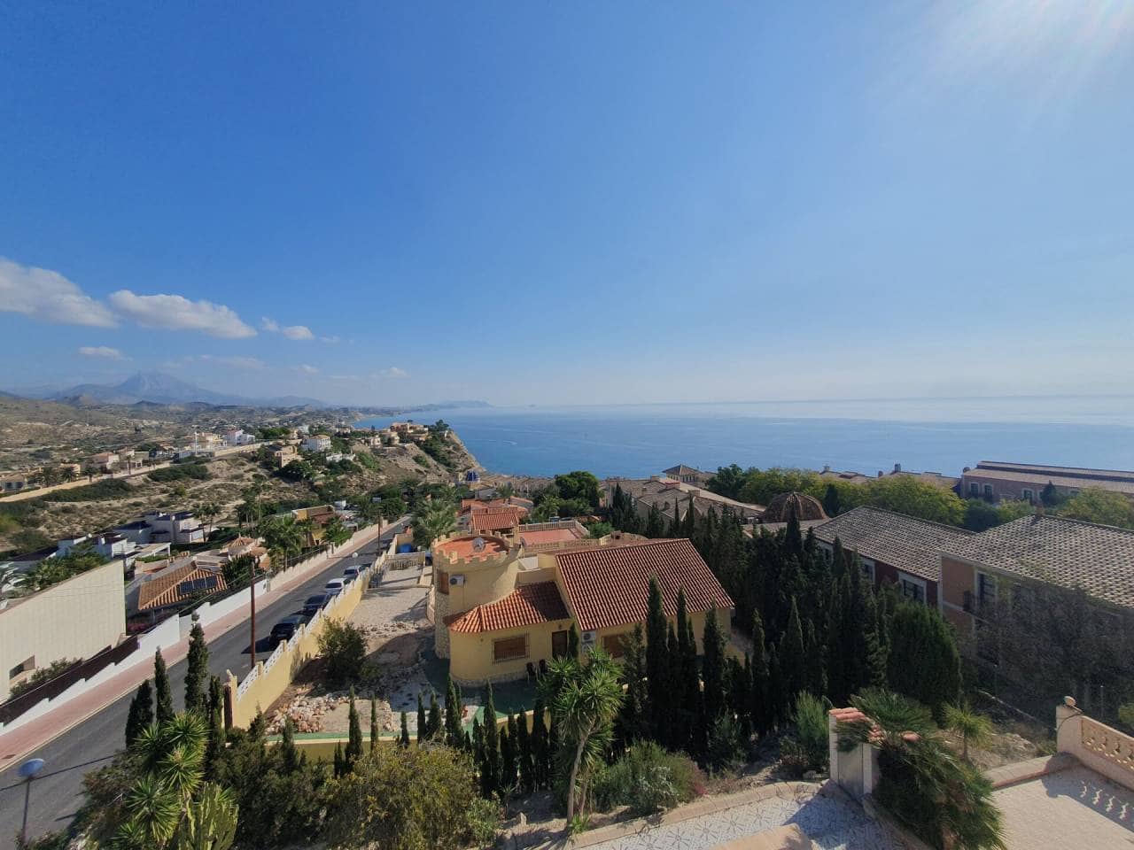 6 camera da letto Villa in vendita in El Campello con piscina - 575.000 € (Rif: 7857362)