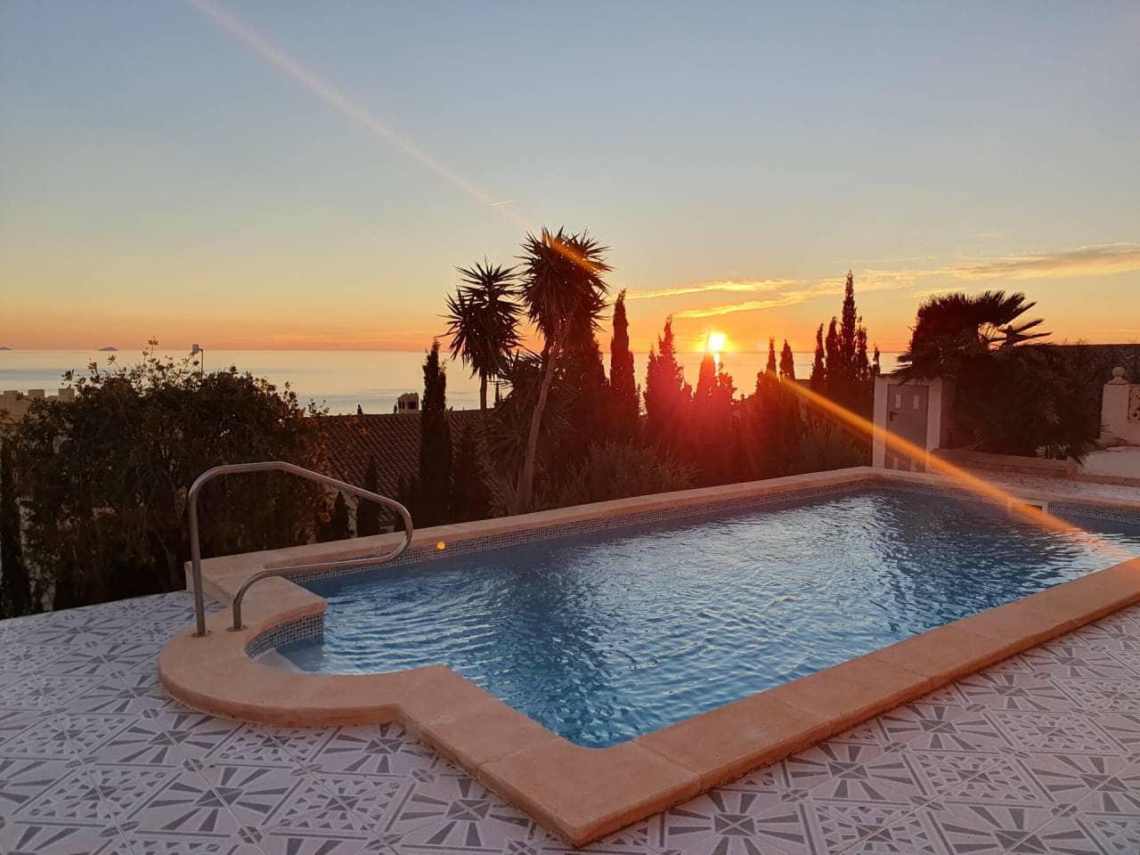 6 camera da letto Villa in vendita in El Campello con piscina - 575.000 € (Rif: 7857362)