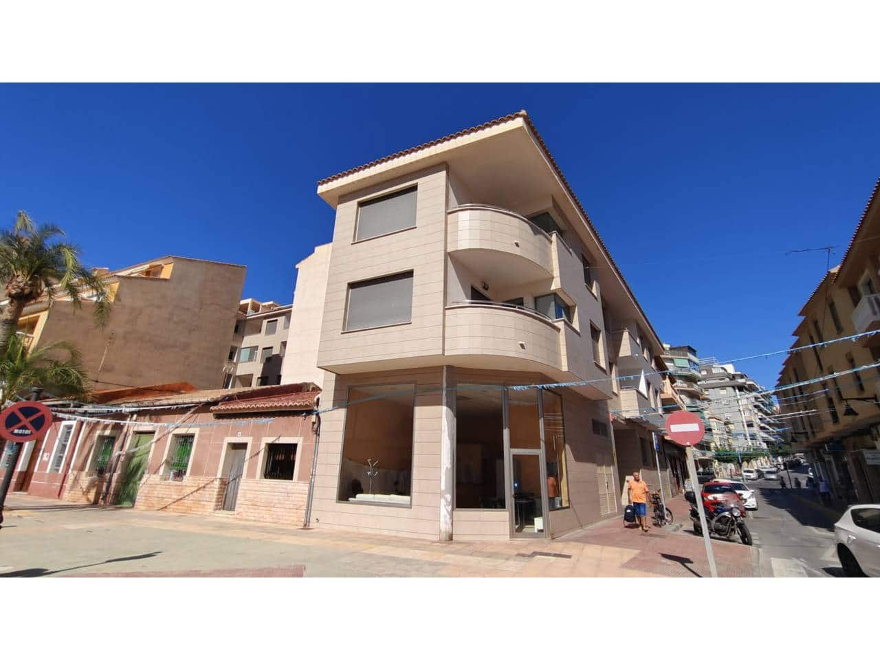 3 soverom Leilighet til salgs i El Campello med svømmebasseng - € 400 000 (Ref: 8518898)