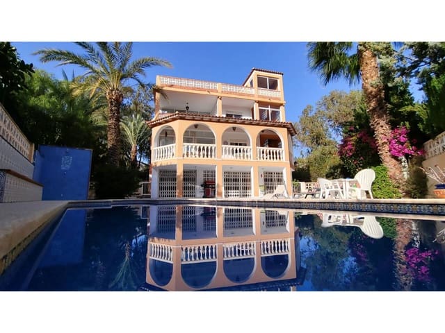 5 camera da letto Villa in vendita in El Campello con piscina - 550.000 € (Rif: 8621090)