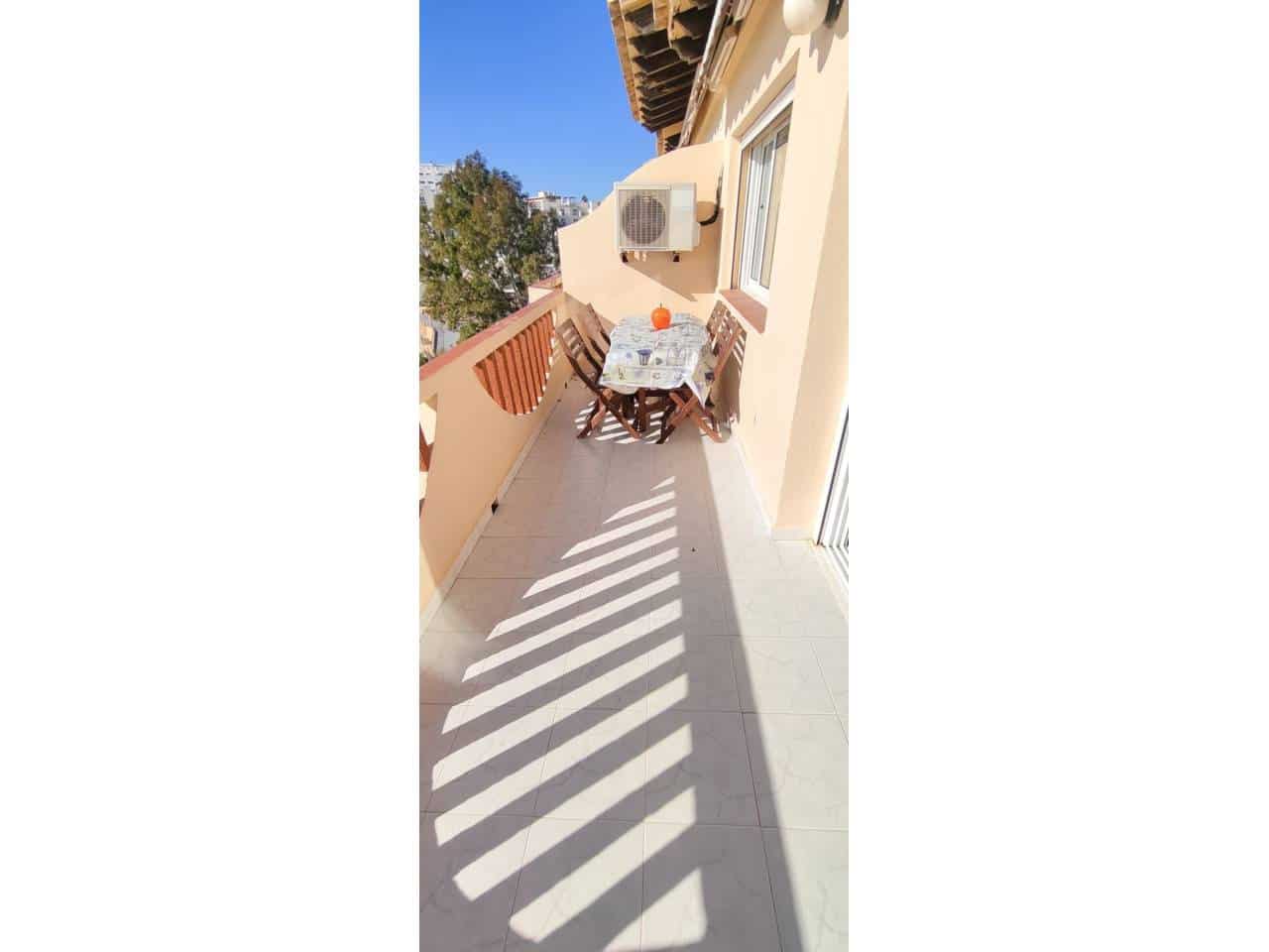 Apartamento de 2 habitaciones en El Campello en venta - 250.000 € (Ref: 9622739)