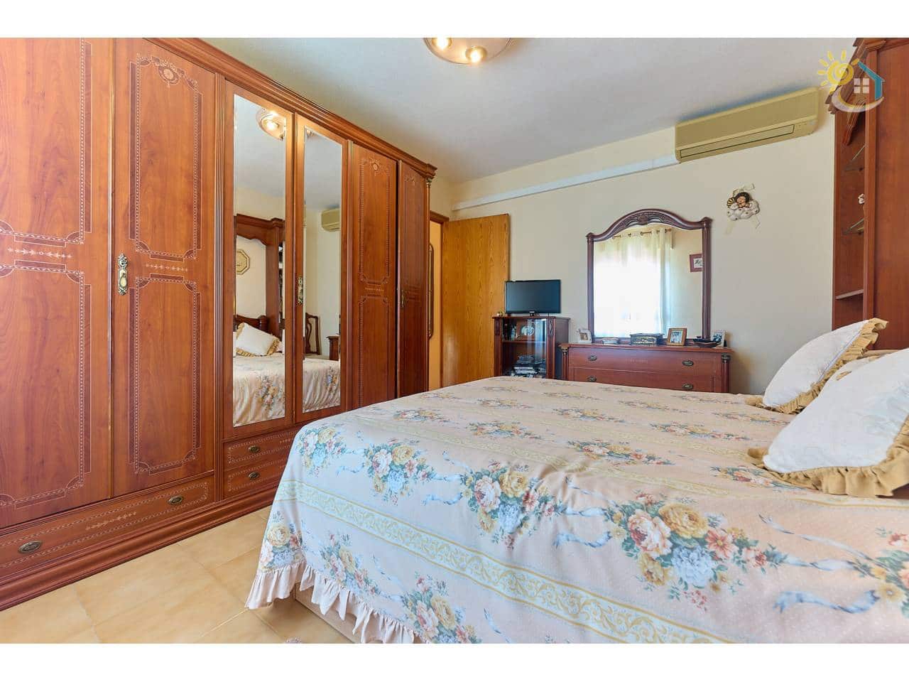 4 camera da letto Villa in vendita in El Campello con piscina - 445.000 € (Rif: 9622740)