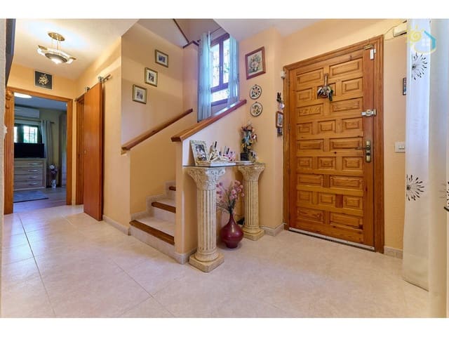 4 camera da letto Villa in vendita in El Campello con piscina - 445.000 € (Rif: 9622740)