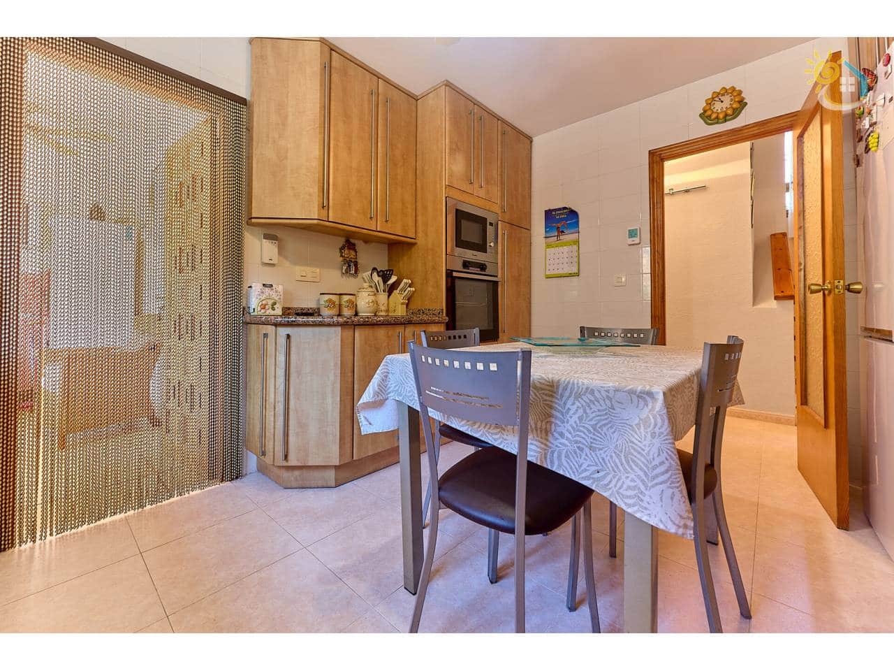 4 camera da letto Villa in vendita in El Campello con piscina - 445.000 € (Rif: 9622740)