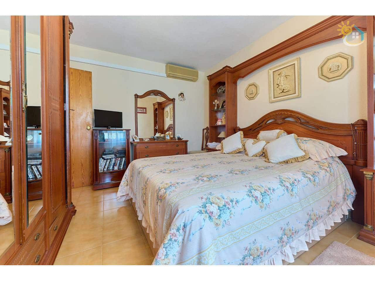 4 camera da letto Villa in vendita in El Campello con piscina - 445.000 € (Rif: 9622740)