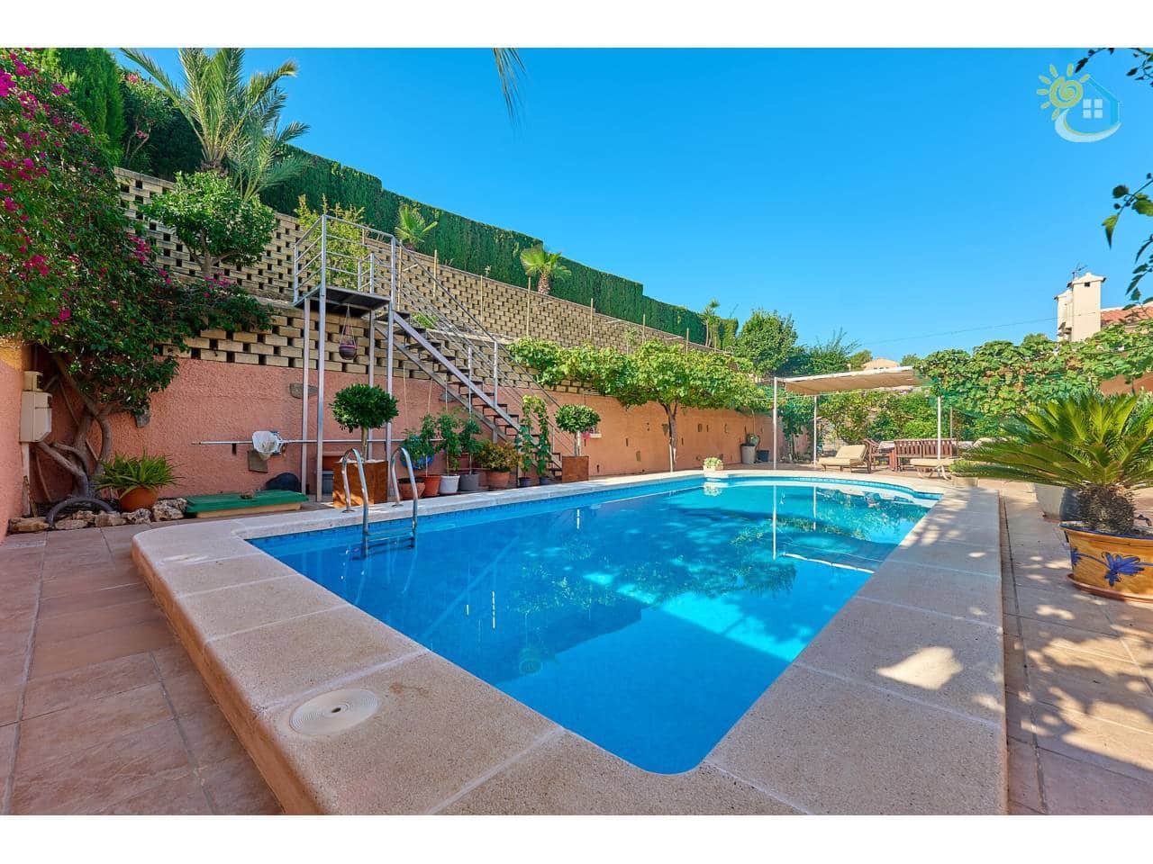 4 camera da letto Villa in vendita in El Campello con piscina - 445.000 € (Rif: 9622740)