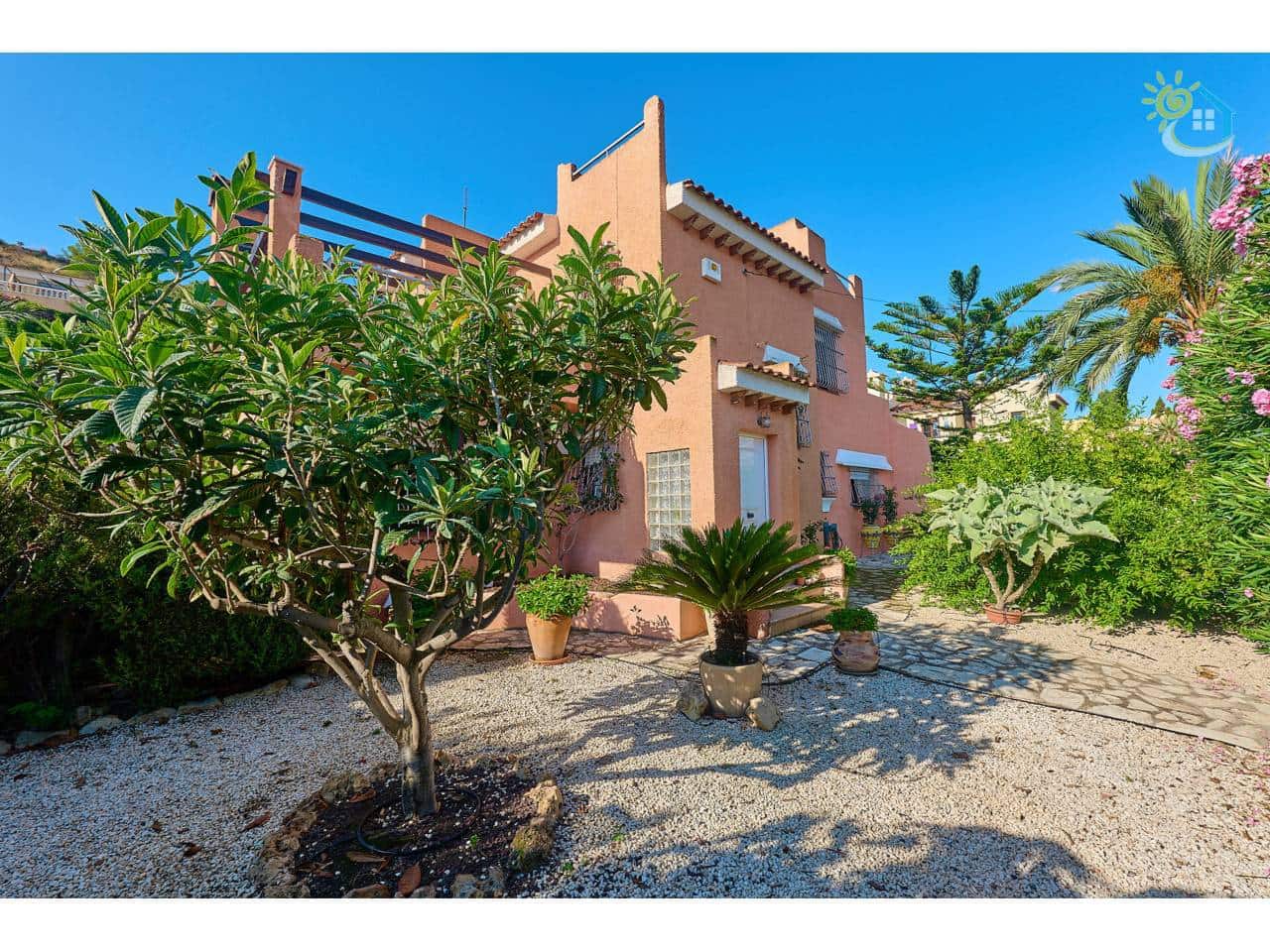 4 camera da letto Villa in vendita in El Campello con piscina - 445.000 € (Rif: 9622740)