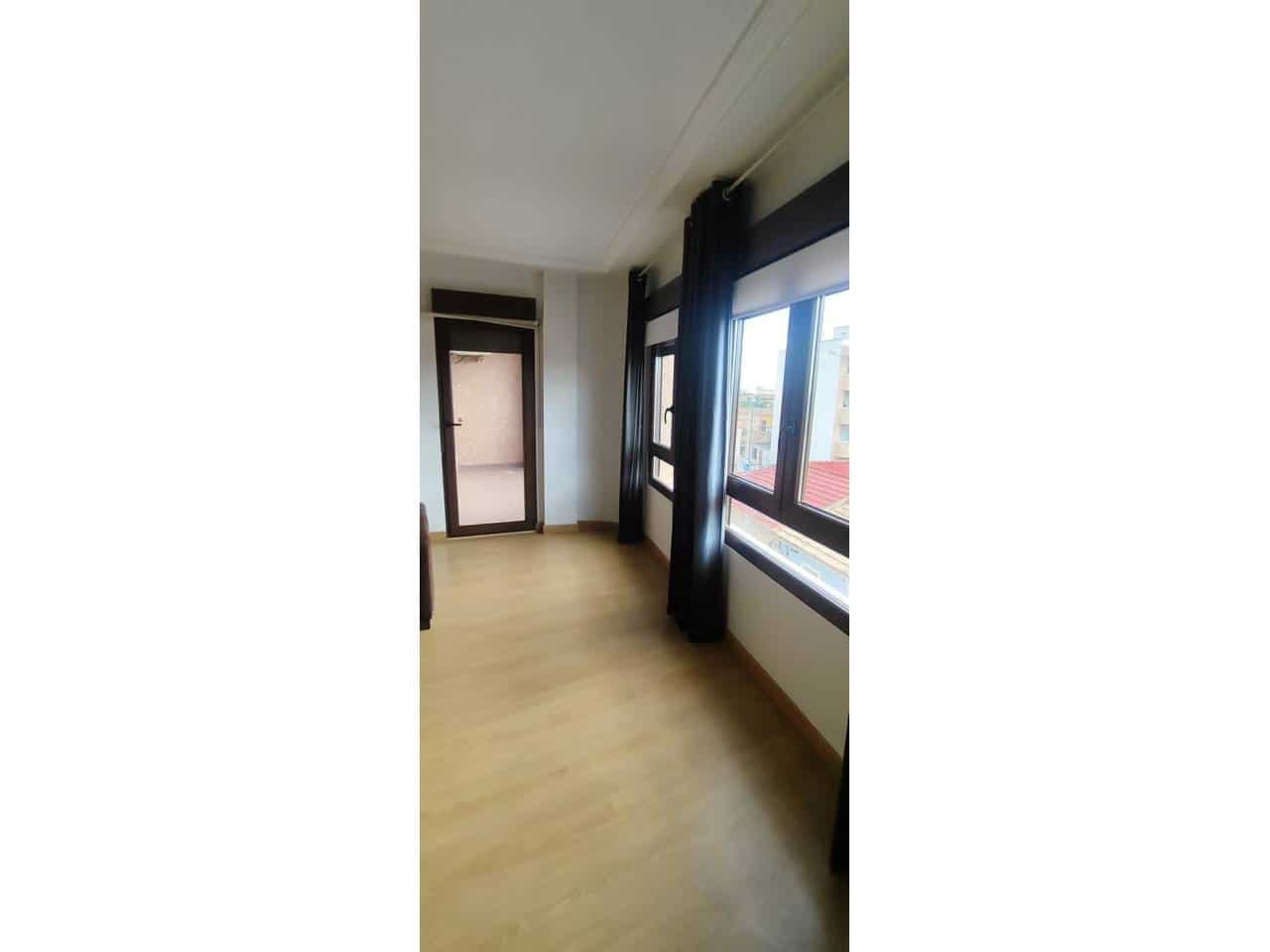 3 soverom Leilighet til salgs i El Campello - € 299 500 (Ref: 9622742)