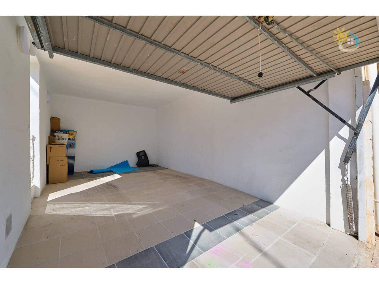 3 makuuhuone Paritalo myytävänä paikassa El Campello mukana 
autotalli - 290 000 € (Ref: 9638933)