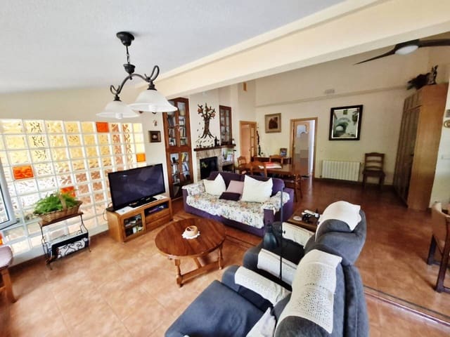 4 camera da letto Villa in vendita in San Vicente / Sant Vicent del Raspeig con piscina garage - 430.000 € (Rif: 9650975)