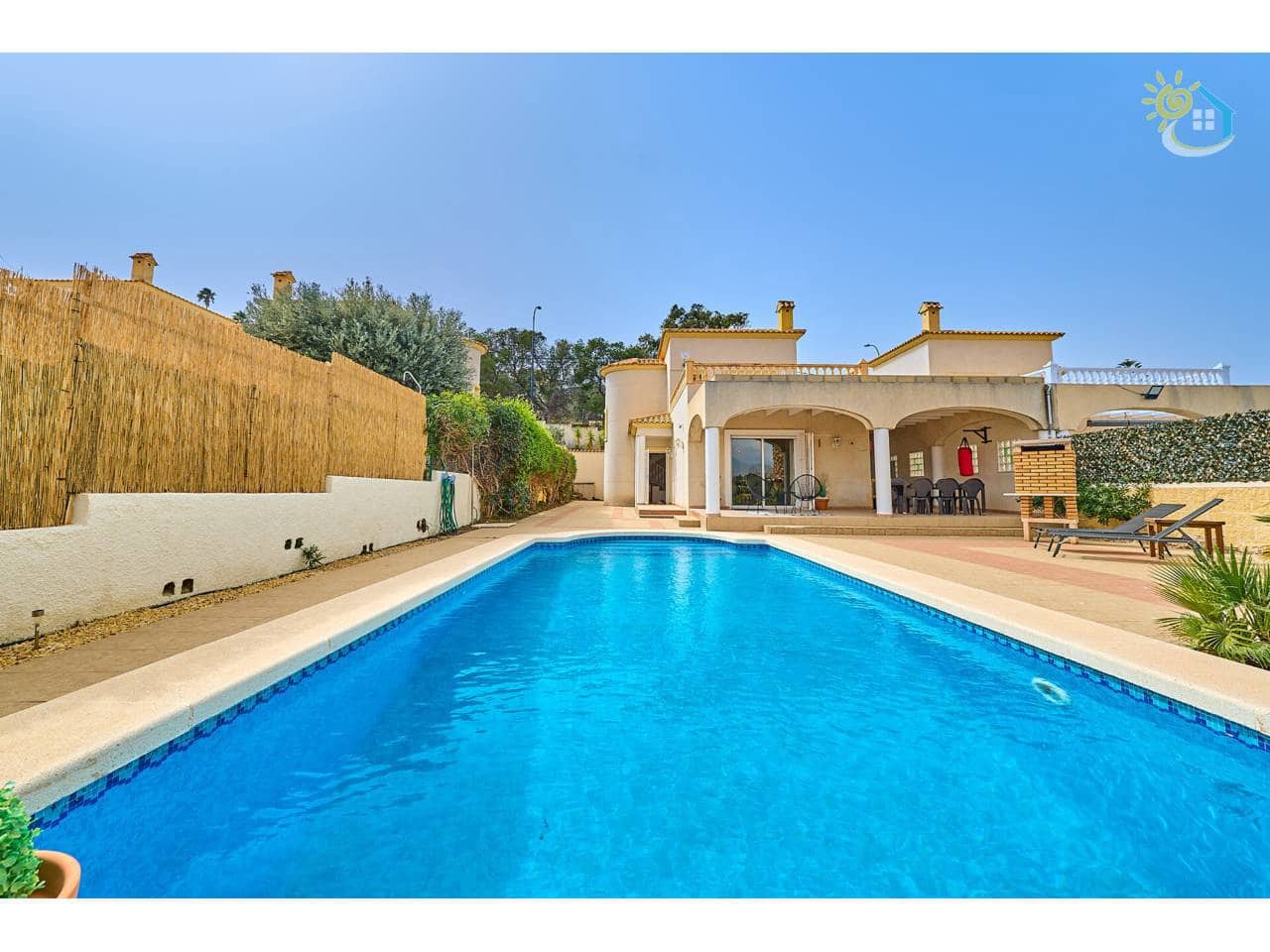 3 Zimmer Villa zu verkaufen in El Campello mit Pool - 469.000 € (Ref: 9655563)