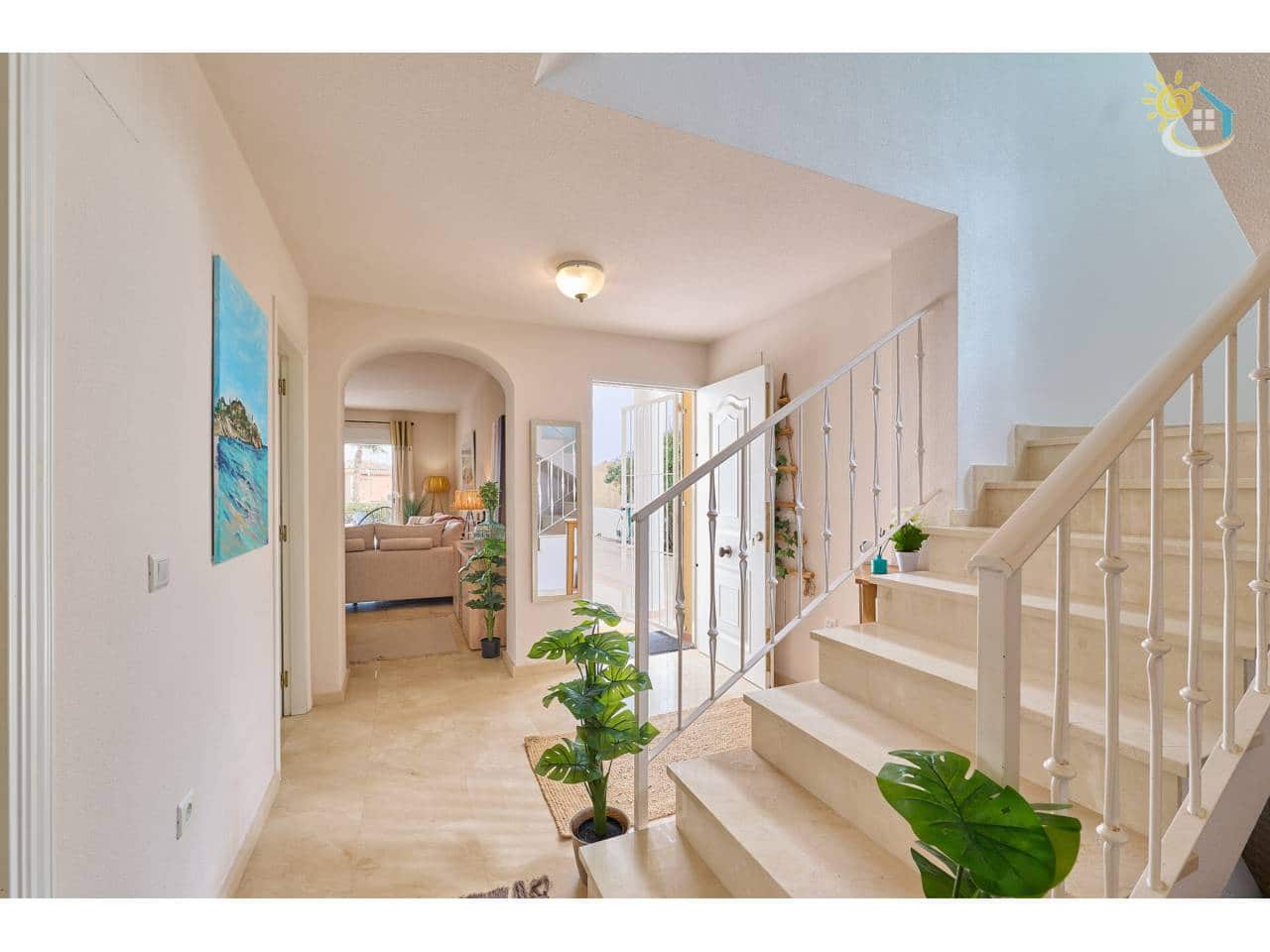 3 Zimmer Villa zu verkaufen in El Campello mit Pool - 469.000 € (Ref: 9655563)