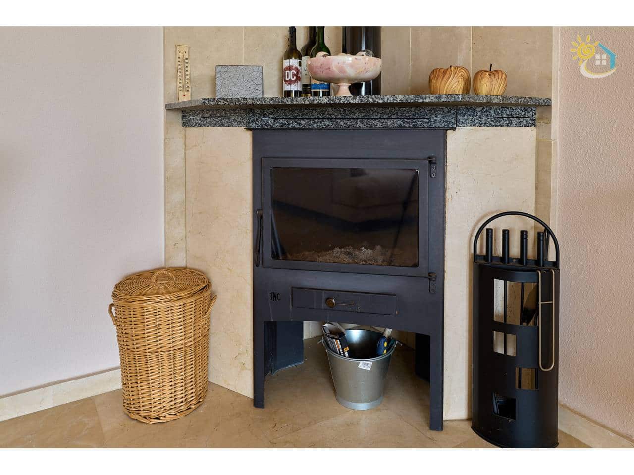 3 Zimmer Villa zu verkaufen in El Campello mit Pool - 469.000 € (Ref: 9655563)