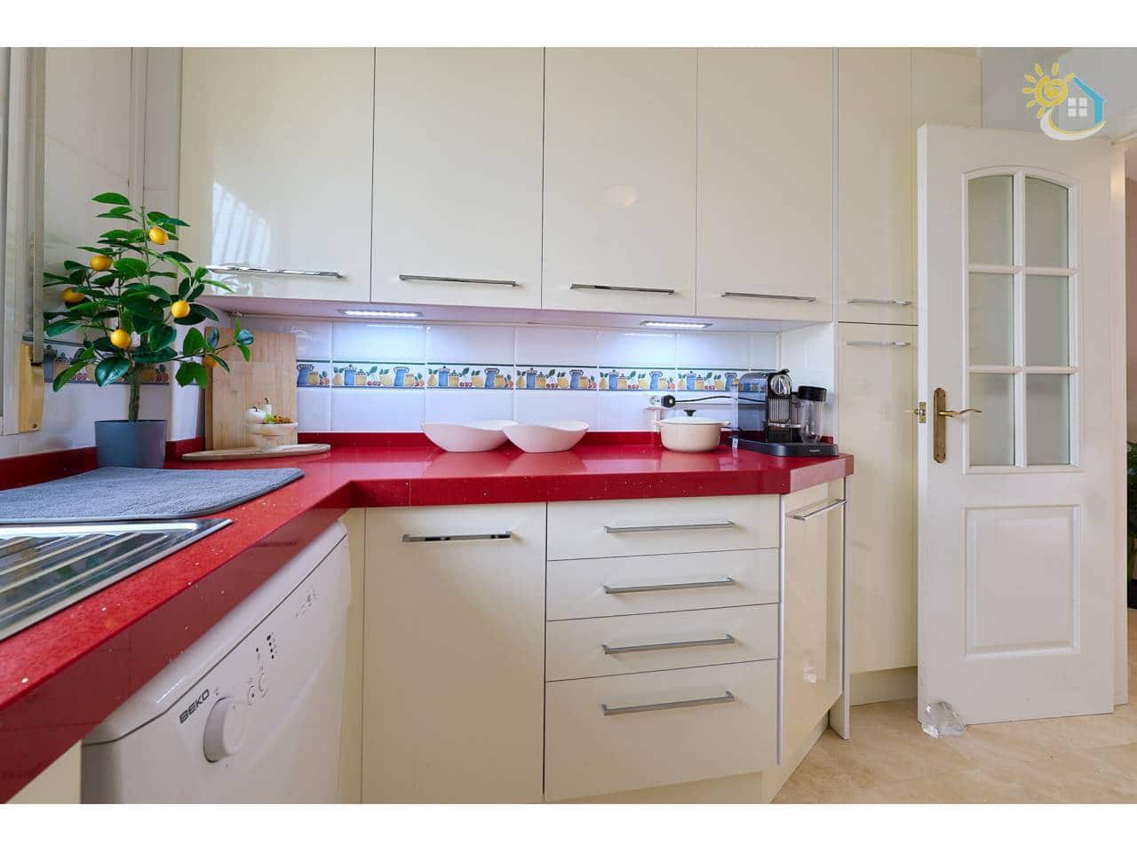 3 Zimmer Villa zu verkaufen in El Campello mit Pool - 469.000 € (Ref: 9655563)