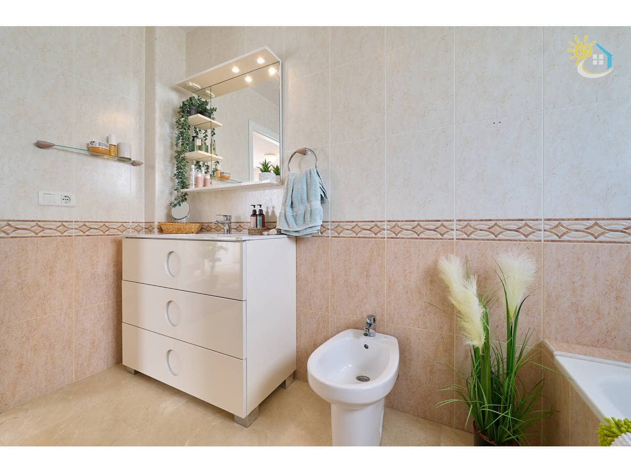 3 Zimmer Villa zu verkaufen in El Campello mit Pool - 469.000 € (Ref: 9655563)