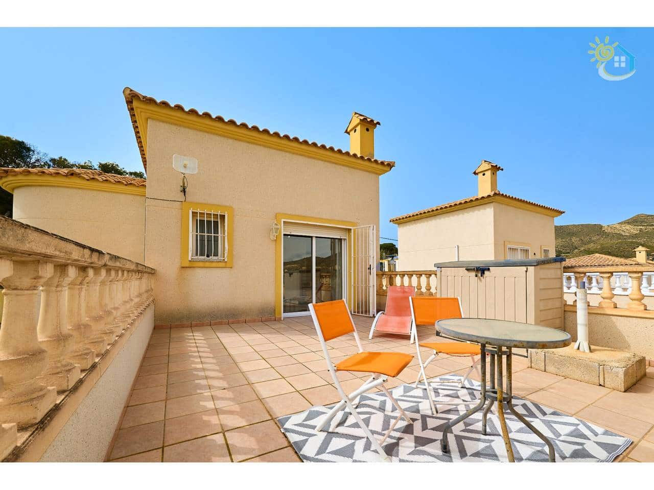 3 Zimmer Villa zu verkaufen in El Campello mit Pool - 469.000 € (Ref: 9655563)