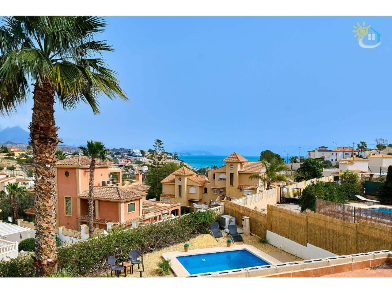 3 Zimmer Villa zu verkaufen in El Campello mit Pool - 469.000 € (Ref: 9655563)