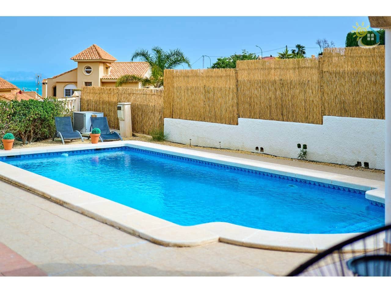 3 Zimmer Villa zu verkaufen in El Campello mit Pool - 469.000 € (Ref: 9655563)