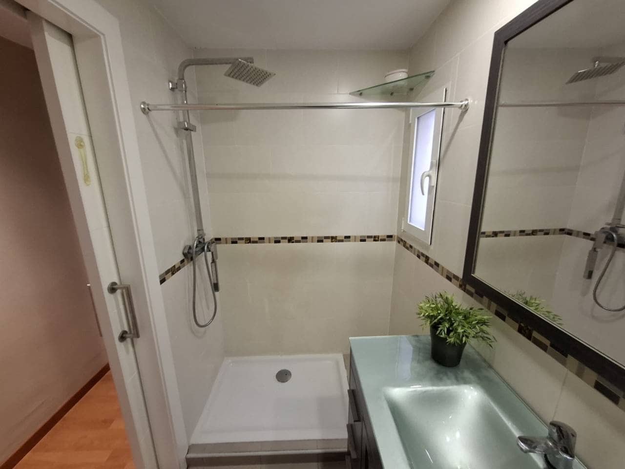 2 slaapkamer Appartement te koop in Alicante stad - € 239.000 (Ref: 9679382)